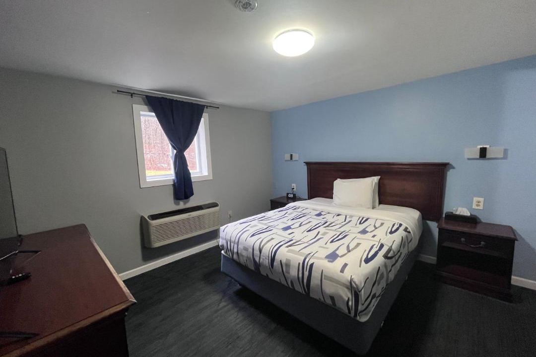 Photo of Others in Chaplin