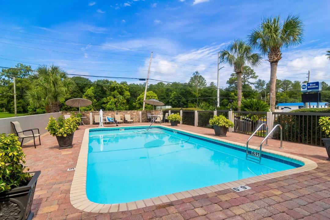 Photo of Others in Starke