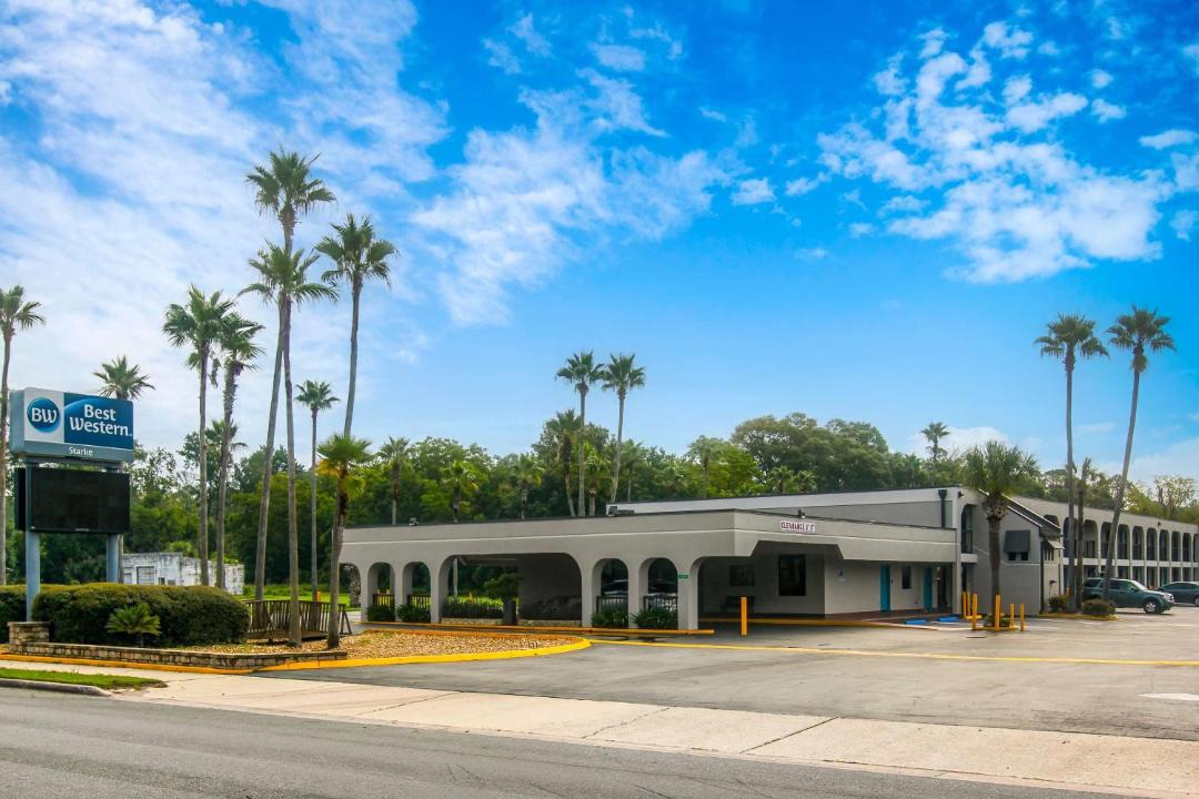 Photo of Others in Starke