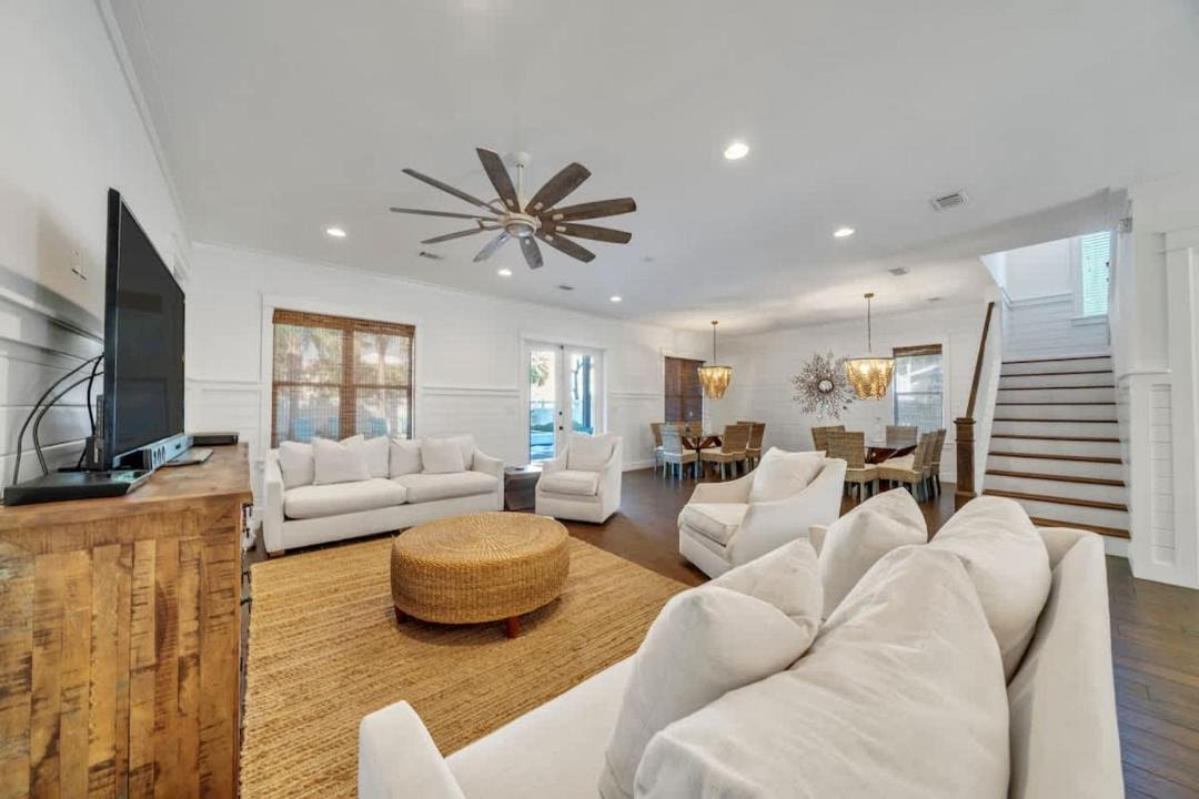 Photo of Others in Frangista Beach