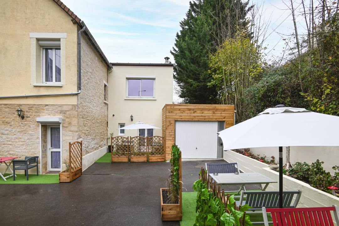 Photo of Others in Le Bas Vaucelles