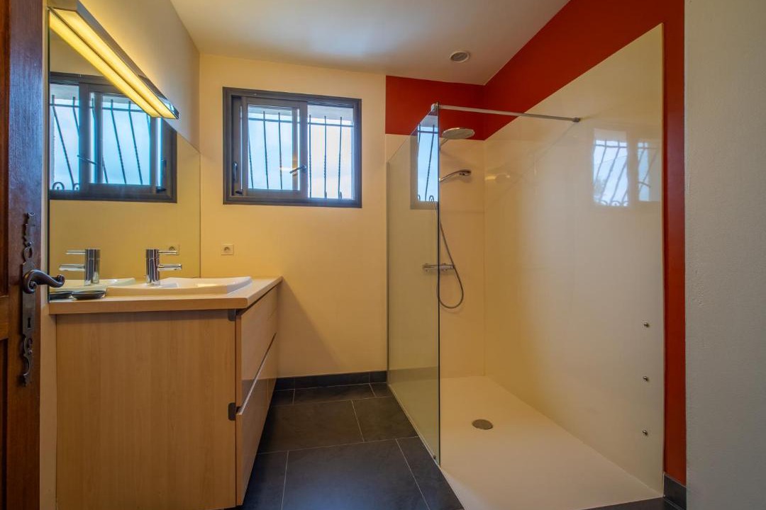 Photo of Bathroom in Senouillac