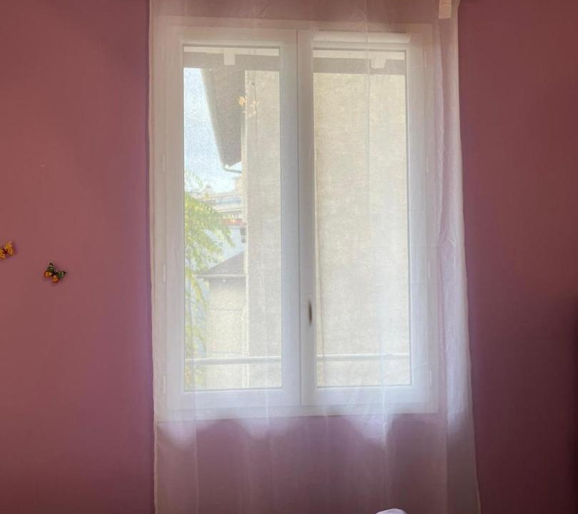 Photo of Bedroom in Colombes