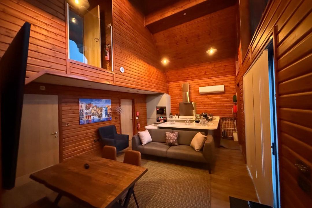 Photo of Others in Mydroilin