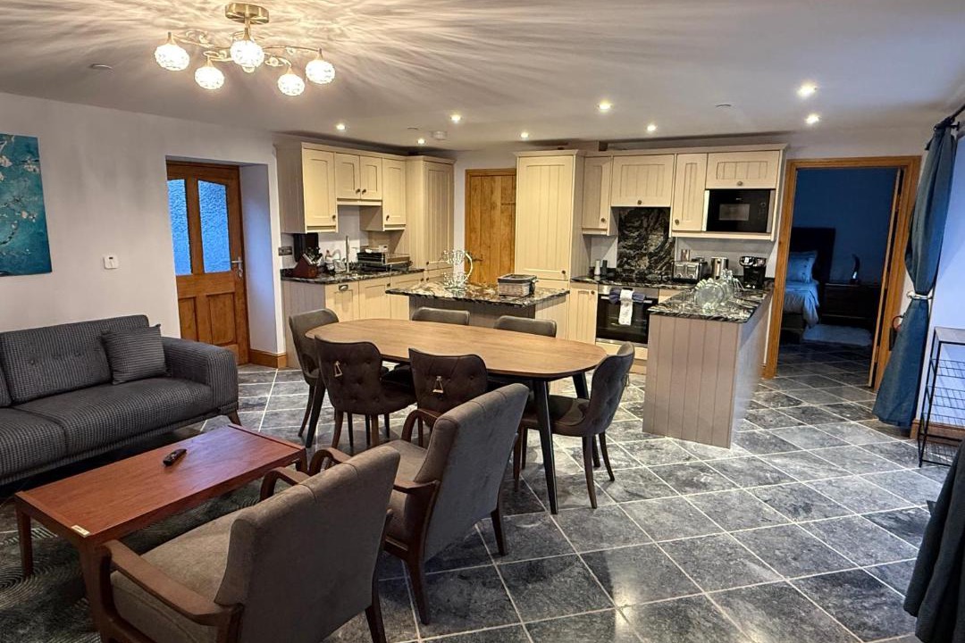 Photo of Others in Mydroilin