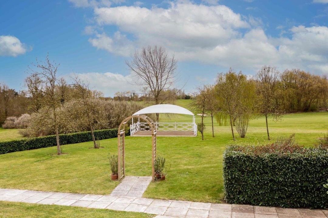 Photo of Others in Two Mile Ash