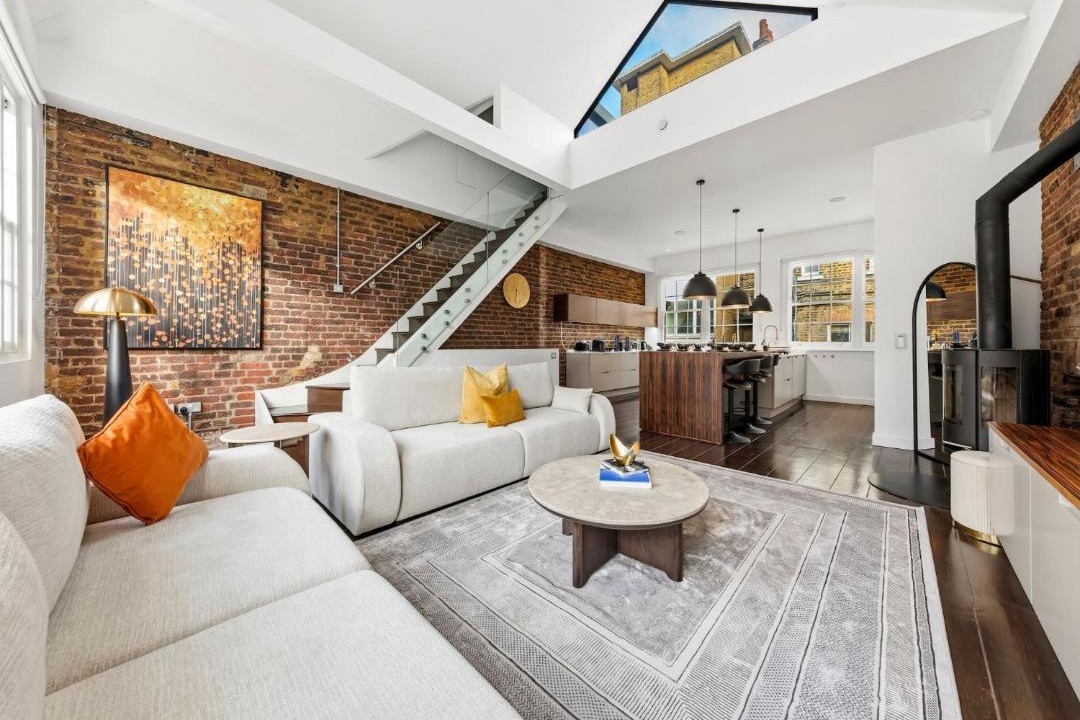 Photo of Others in Fitzrovia