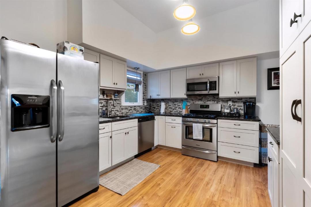 Photo of Kitchen in Town Bank