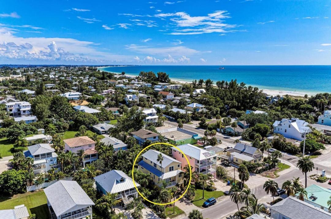 Photo of Others in Anna Maria