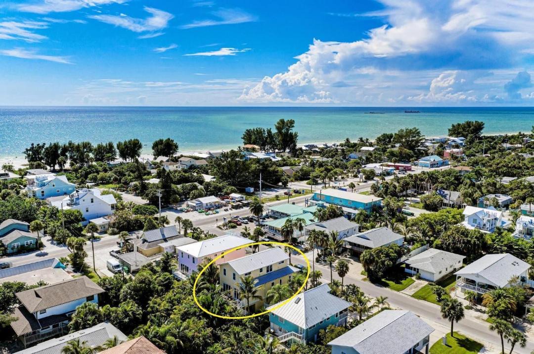 Photo of Others in Anna Maria