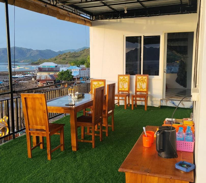 Photo of Others in Komodo
