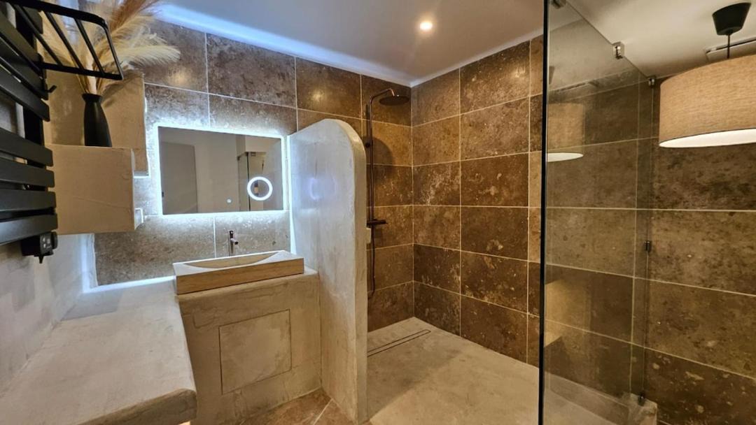 Photo of Bathroom in Montge-en-Goele