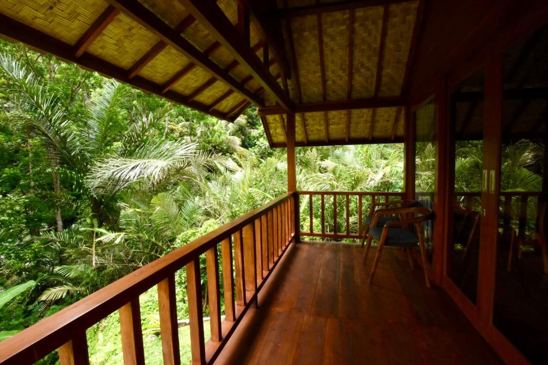 Photo of Others in Bebandem