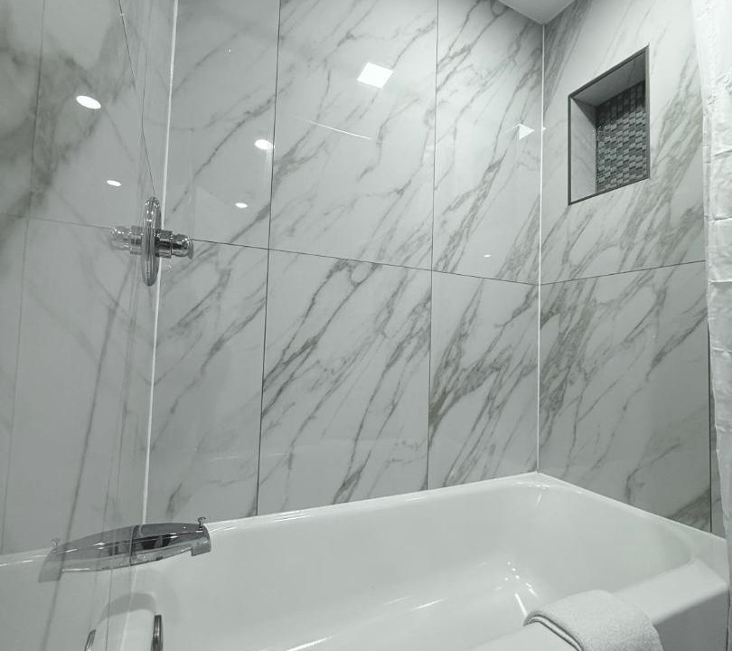 Photo of Bathroom in Scottsburg