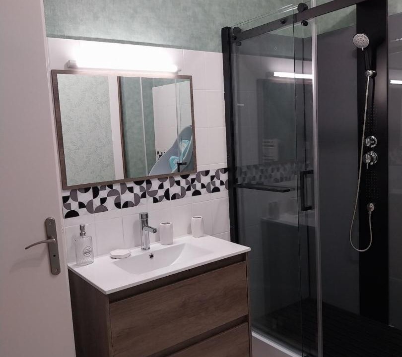 Photo of Bathroom in Cressia