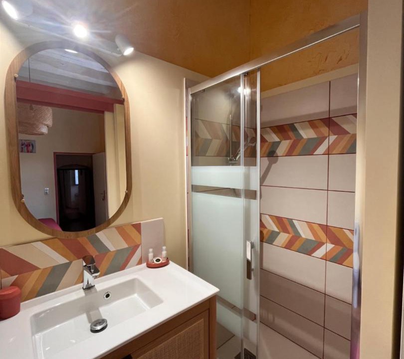 Photo of Bathroom in Montignac-Charente