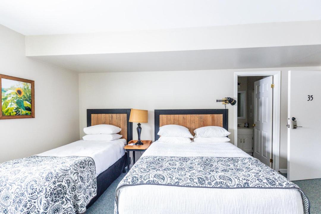 Photo of Bedroom in Ottawa Division