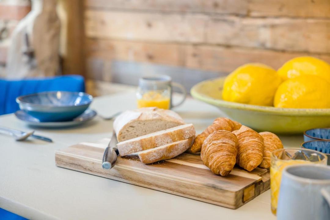 Photo of Others in Angelbank