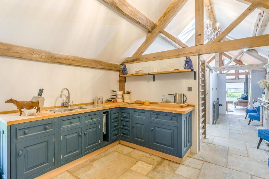 Photo of Others in Angelbank