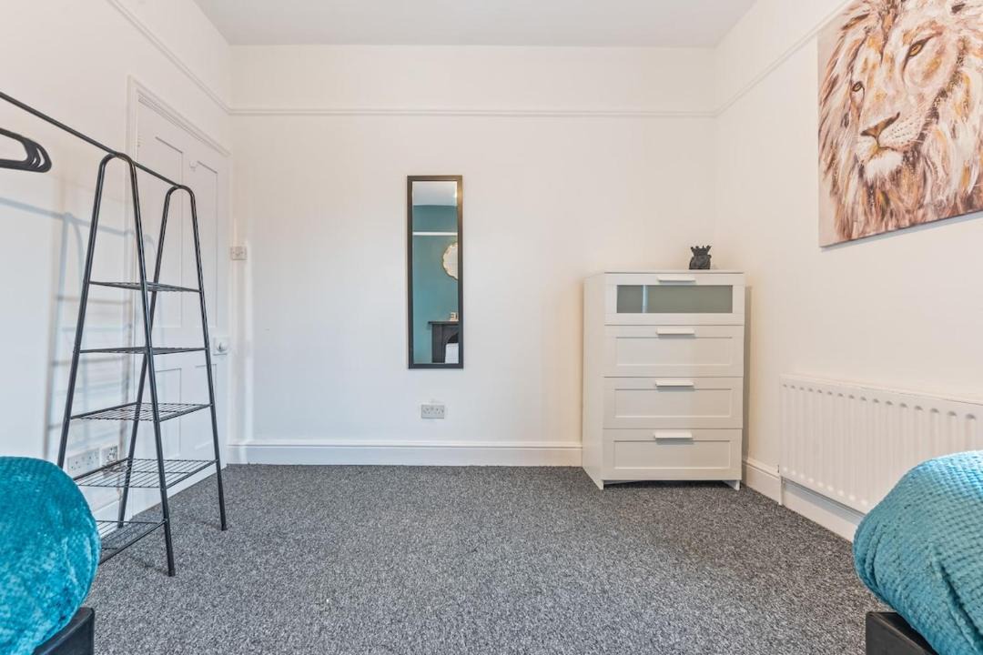 Photo of Others in Warwick