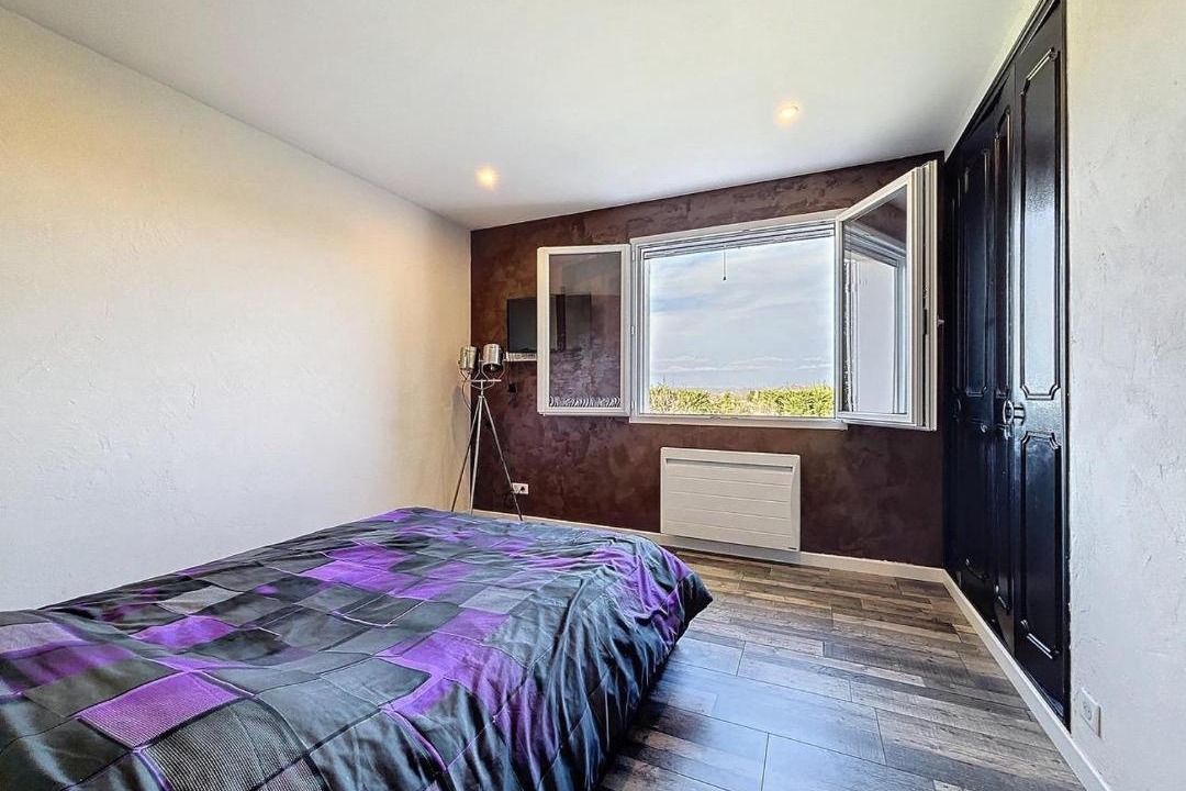 Photo of Bedroom in Lavaur