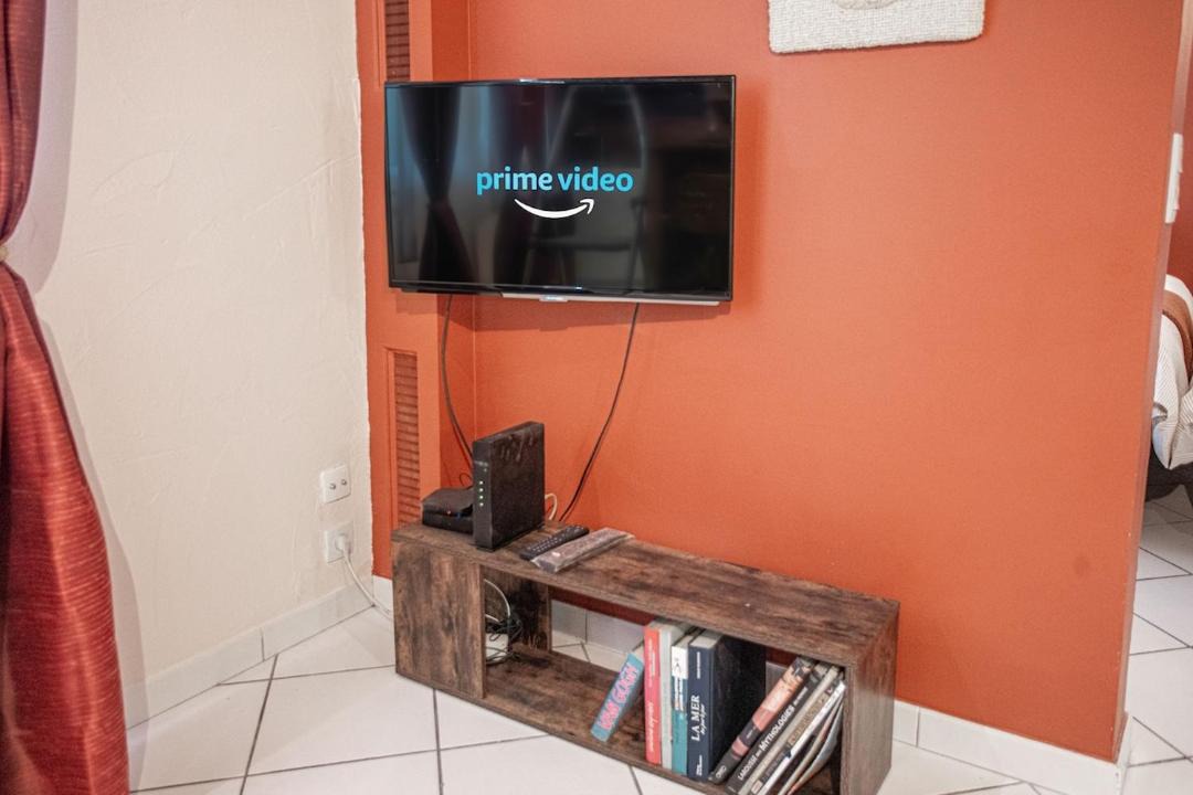 Photo of Livingroom in Decines-Charpieu