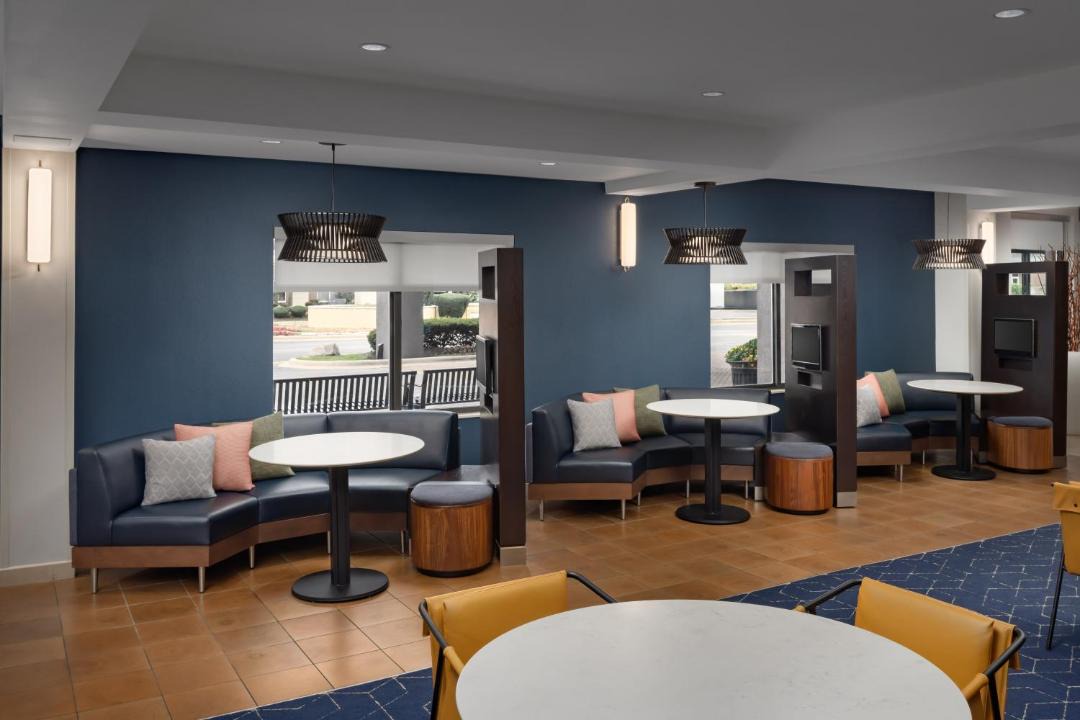 Photo of Others in Bedford Park