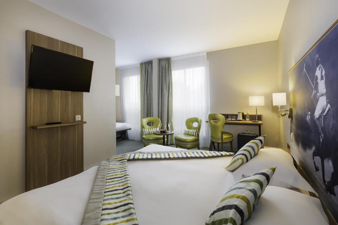 Photo of Bedroom in Chantilly