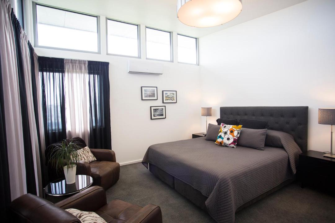 Photo of Others in Indented Head