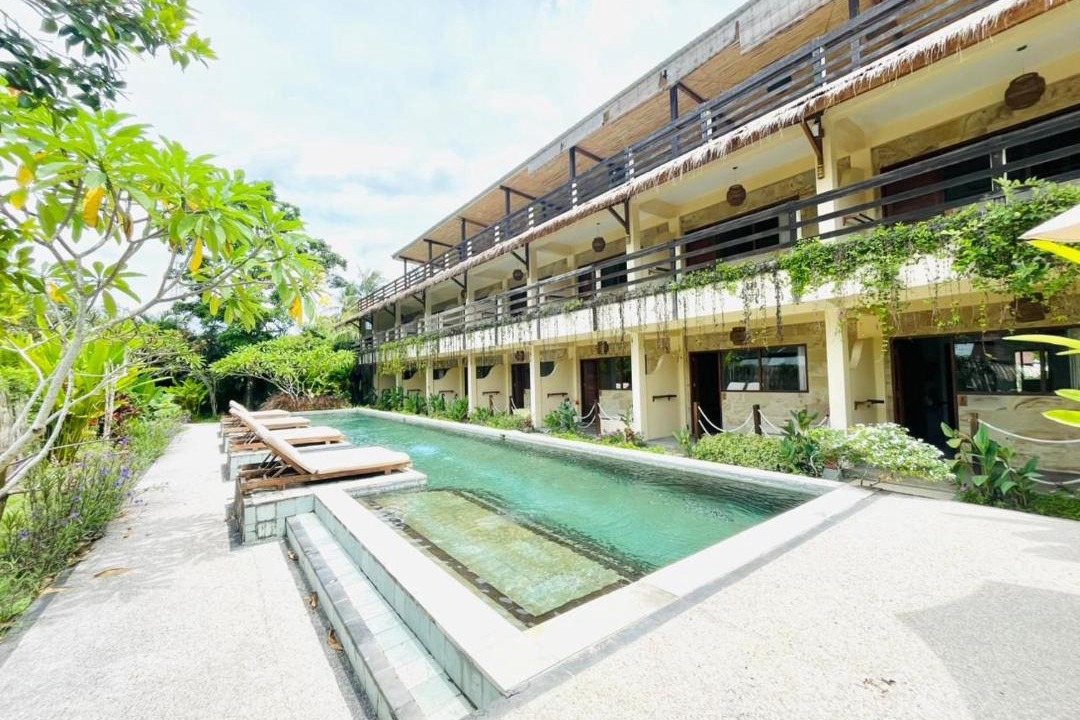 Photo of Others in Selong Belanak