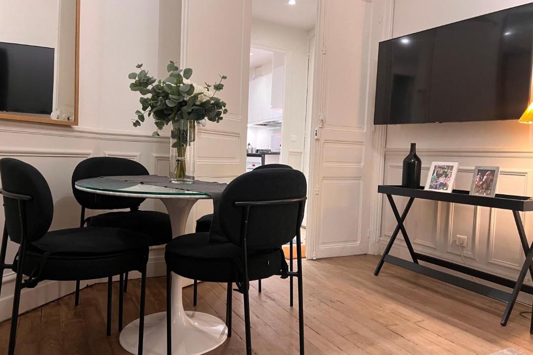 Photo of Others in Necker