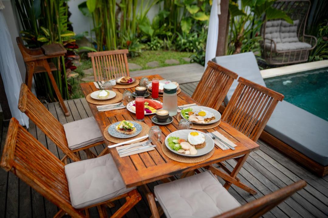 Photo of Patio Balcony in Ceningan Island