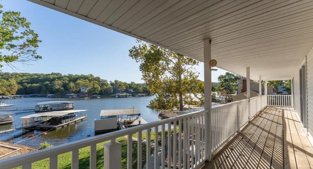 Photo of Patio Balcony in Sunrise Beach