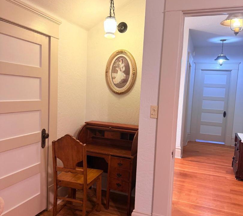 Photo of Others in Eugene