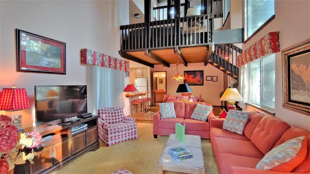 Photo of Others in Tennis Village