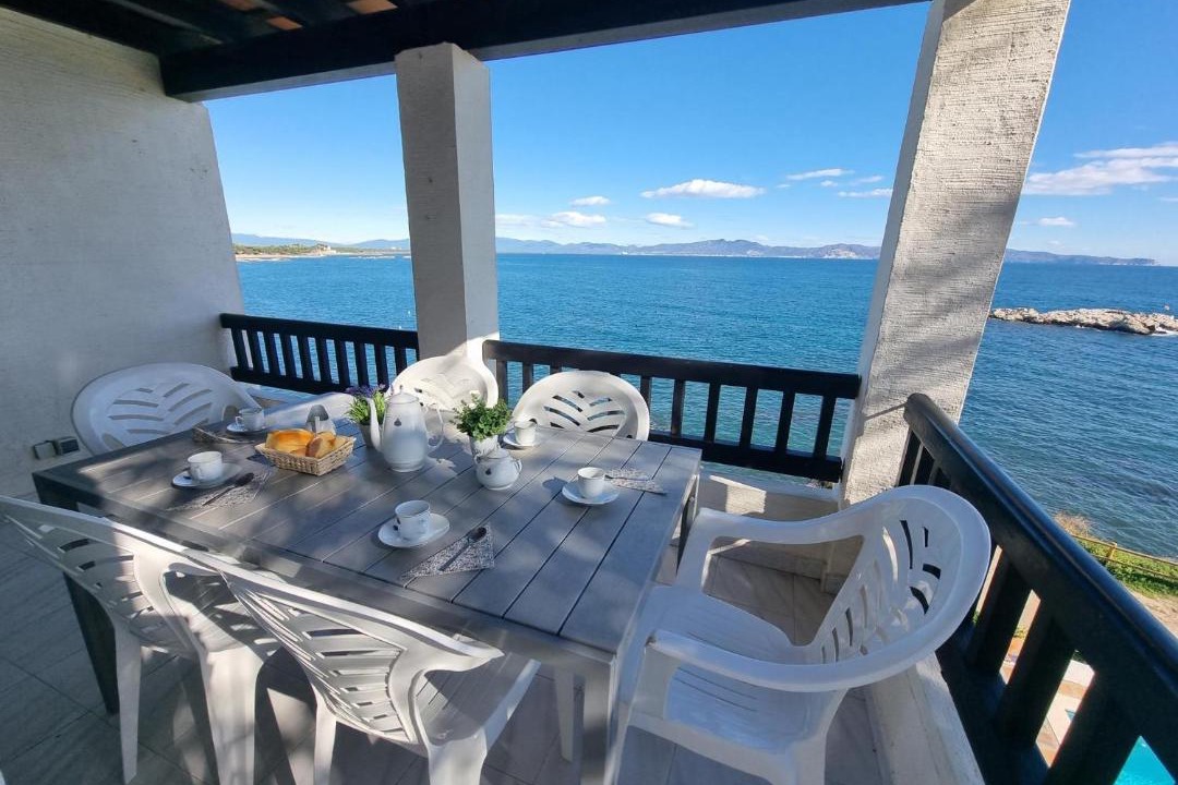 Photo of Patio Balcony in Pedrinya