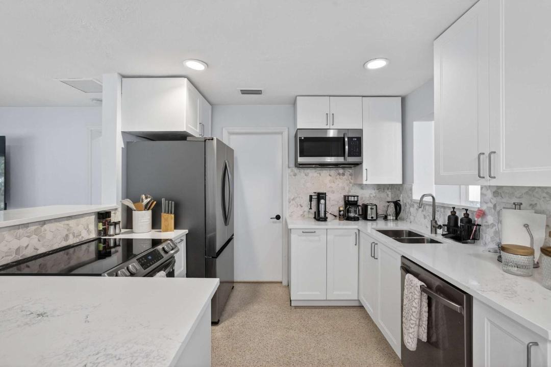 Photo of Kitchen in Central Corals