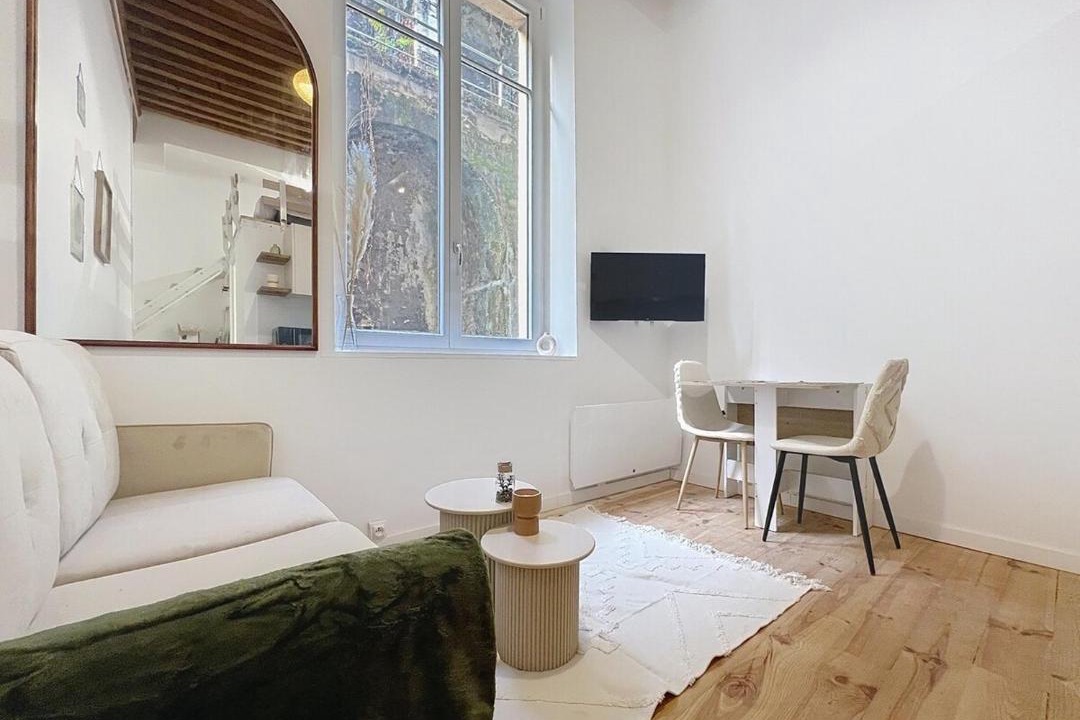 Photo of Others in Griffon - Royale