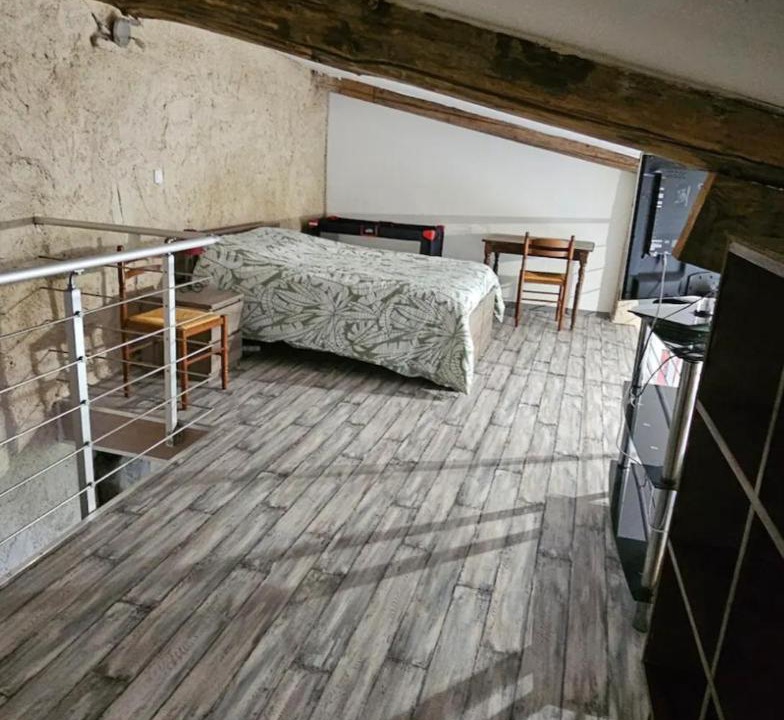 Photo of Others in Aujeurres