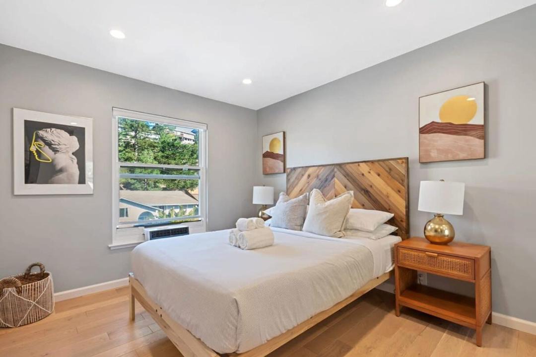 Photo of Bedroom in Park Pacifica