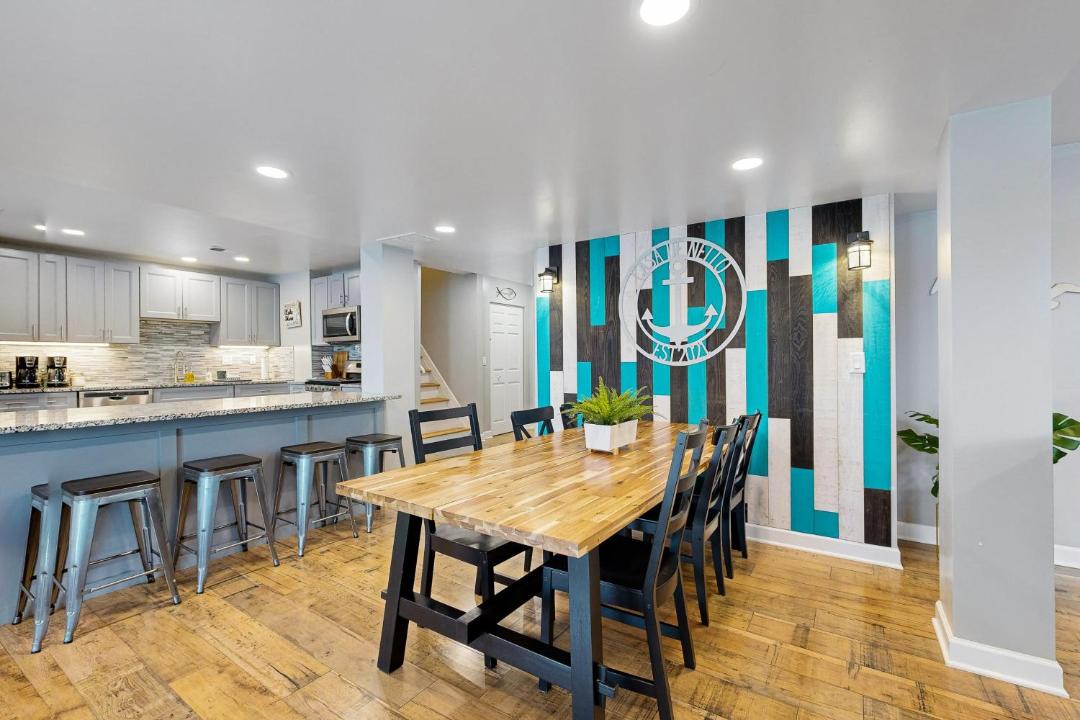 Photo of Kitchen in Channel Lake