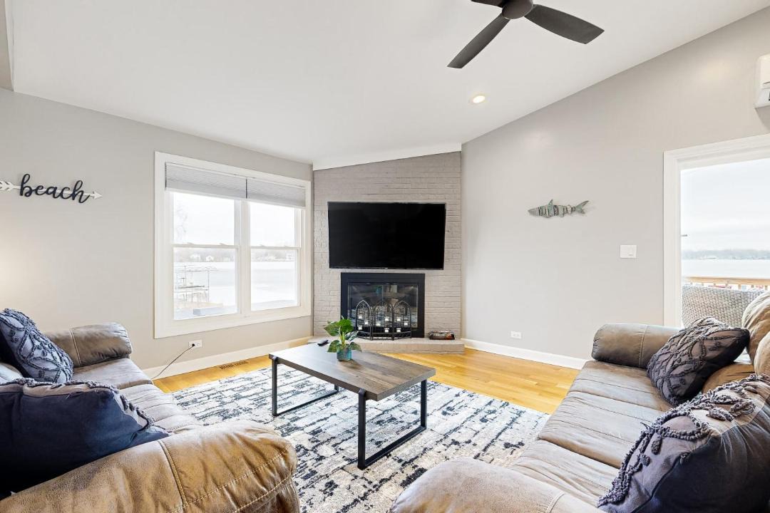 Photo of Others in Channel Lake