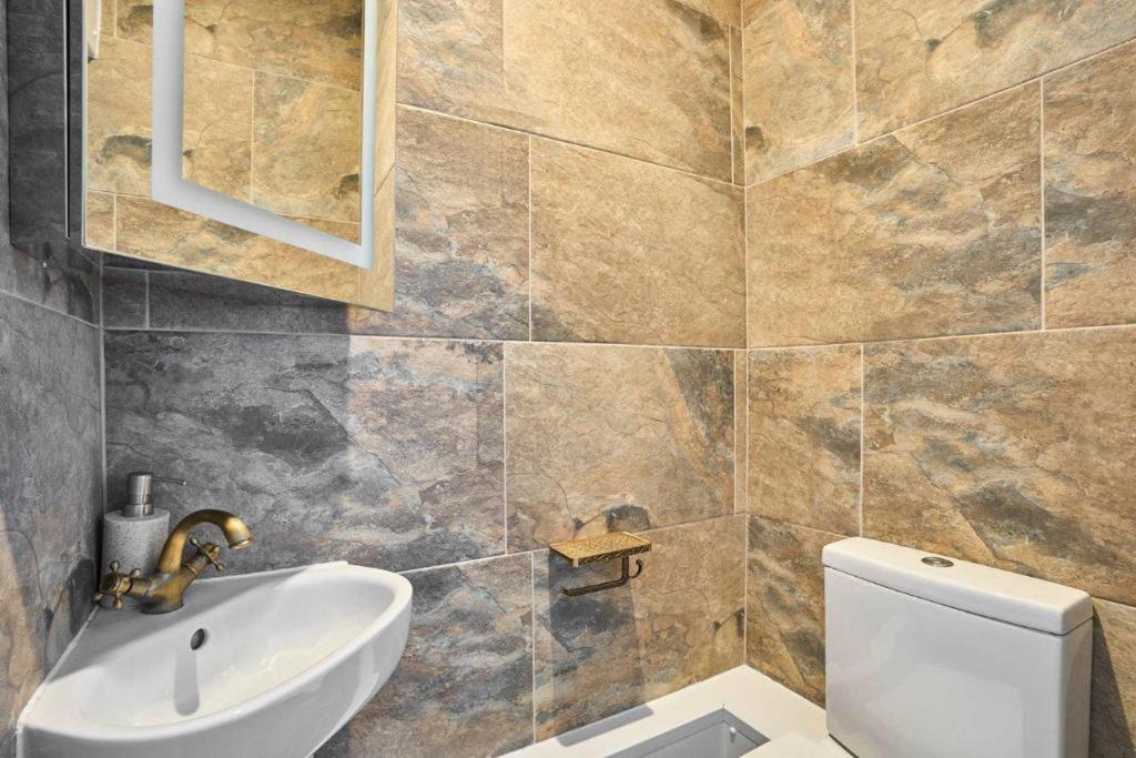 Photo of Bathroom in Launceston