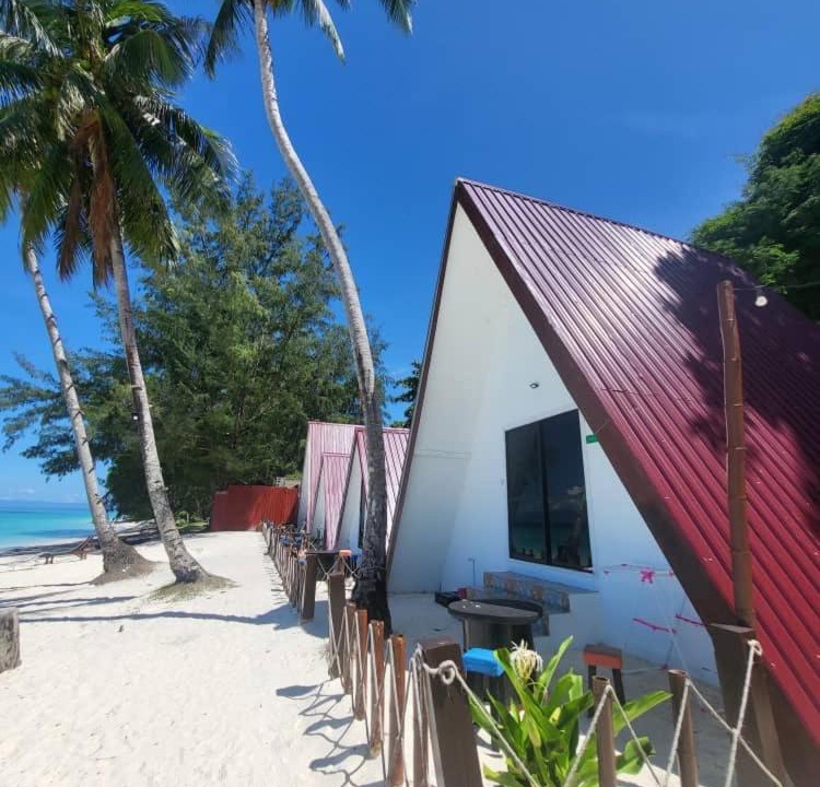 Photo of Others in Pulau Lang Tengah