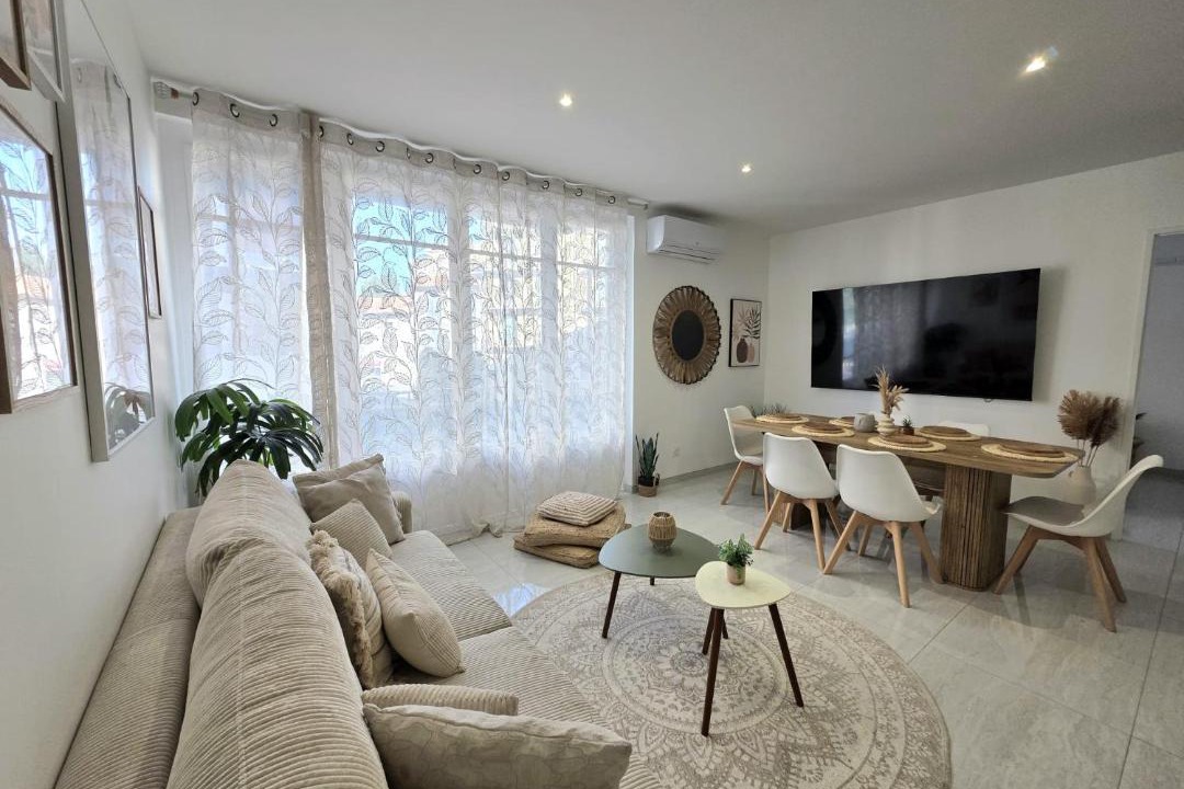 Photo of Livingroom in Les Remparts