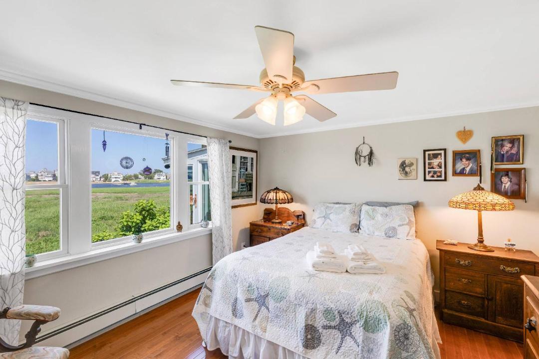 Photo of Bedroom in Newburyport