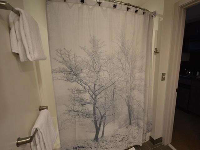 Photo of Bathroom in Edray