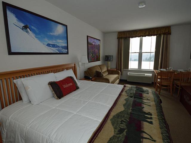 Photo of Others in Edray