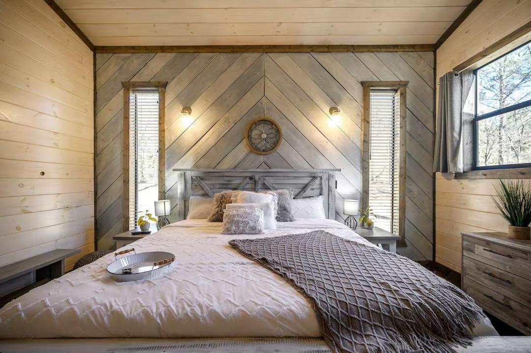 Photo of Bedroom in Pickens
