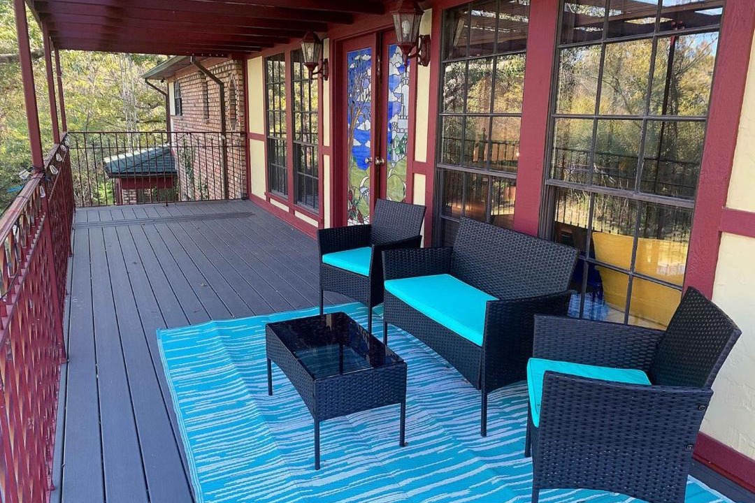Photo of Patio Balcony in Harvey Hillsides